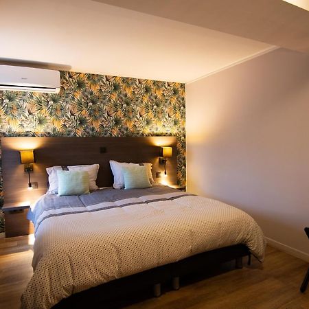 Hotel De Klok Zutendaal Eksteriør billede