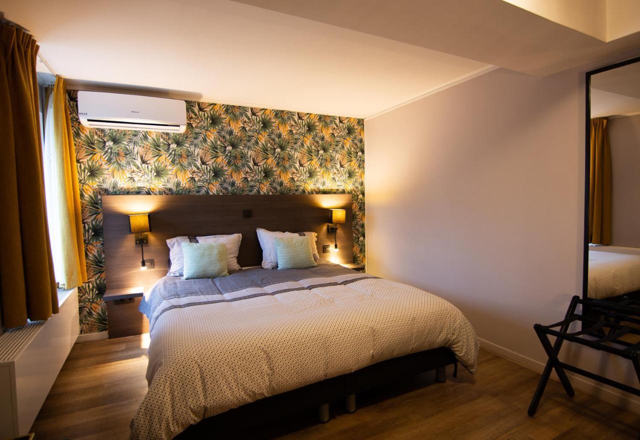 Hotel De Klok Zutendaal Eksteriør billede
