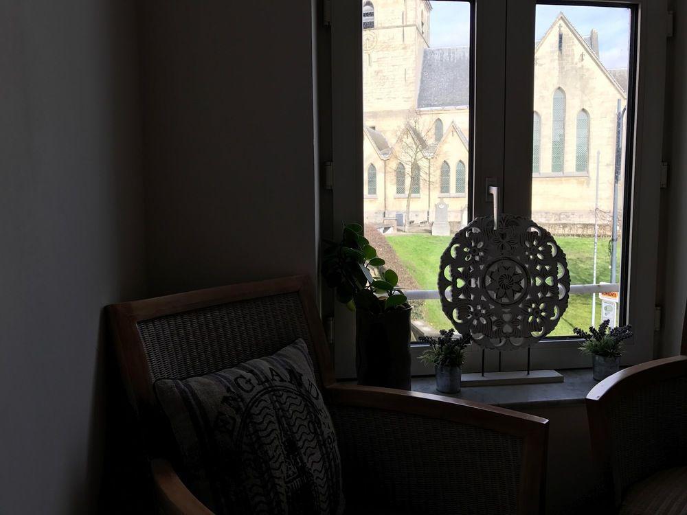 Hotel De Klok Zutendaal Eksteriør billede